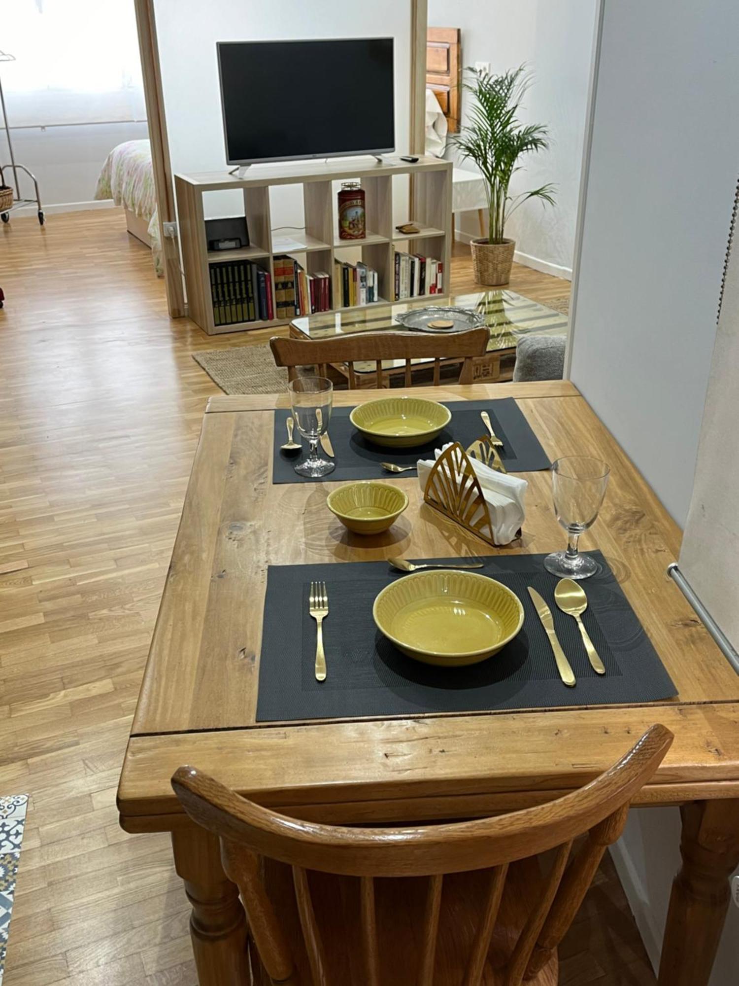 Apartamento Salsipuedes-La Catedral Oviedo Eksteriør billede